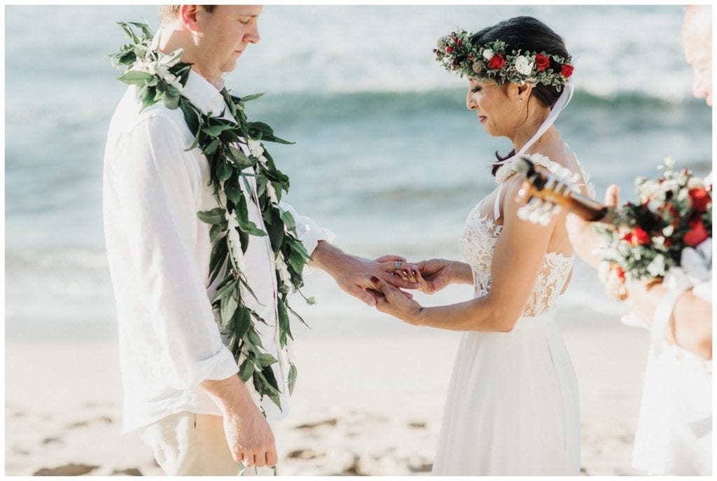 Maui Elopement Photographer Amy Jayne Photography couple getting married on the beach in Kapalua