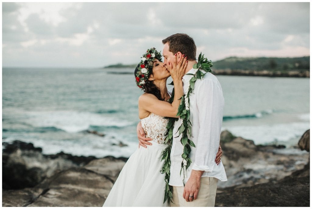 Maui Elopement Photographer Amy Jayne Photography couple getting married on the beach in Kapalua