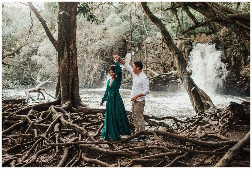 Maui Waterfall engagement Photos