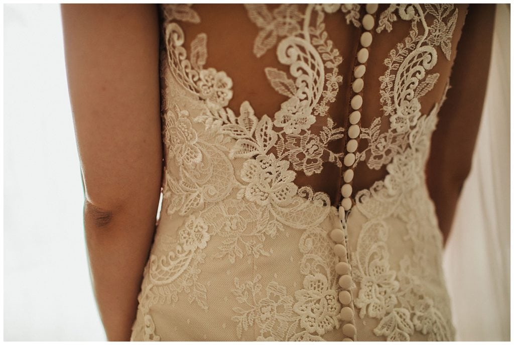 Hyatt Maui Wedding Photographer Amy Jayne Photographed the couple getting ready in their rooms