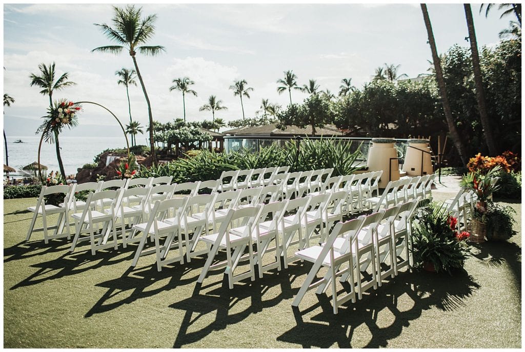 Hyatt Maui Wedding Photographer Amy Jayne Photographed the couple on their wedding day in this beautiful hotel