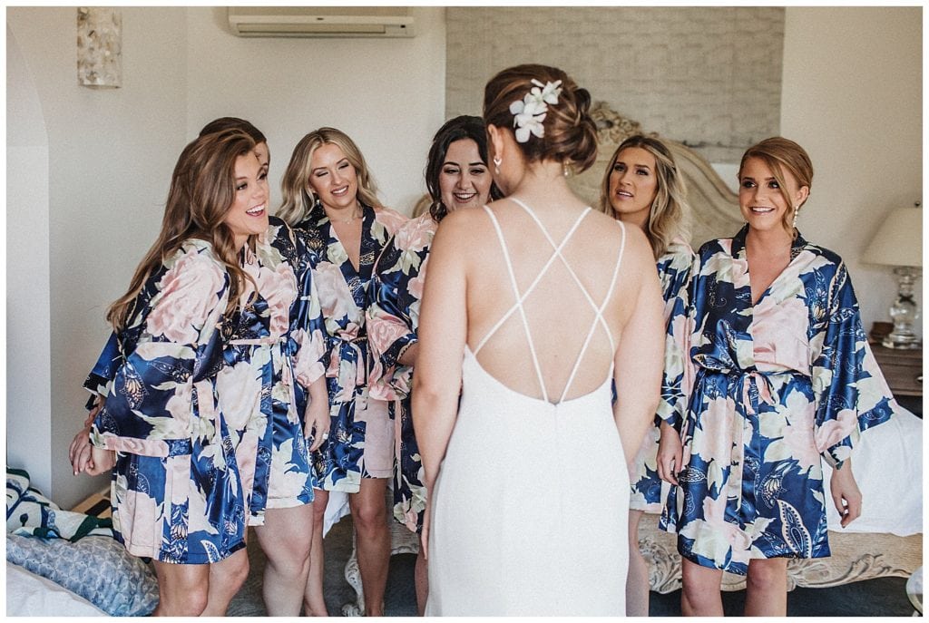 Kula Maui Wedding Photographer Amy Jayne pictures of the couple getting ready at a private venue