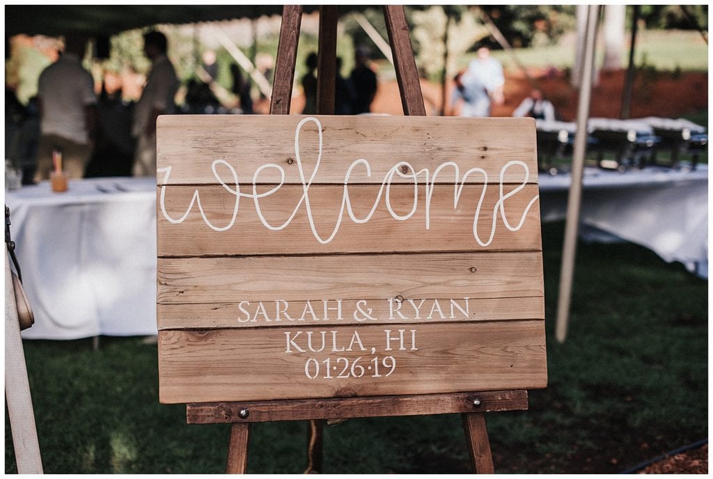 Kula Maui Wedding Photographer Amy Jayne pictures of the couple getting married at a private venue