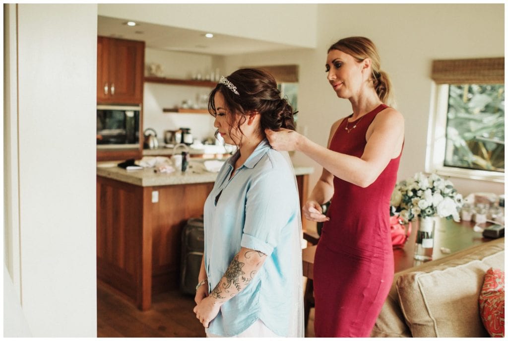 Hotel Wailea wedding getting ready photos
