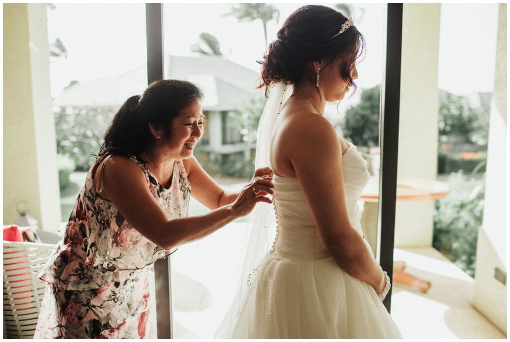 Hotel Wailea wedding getting ready photos