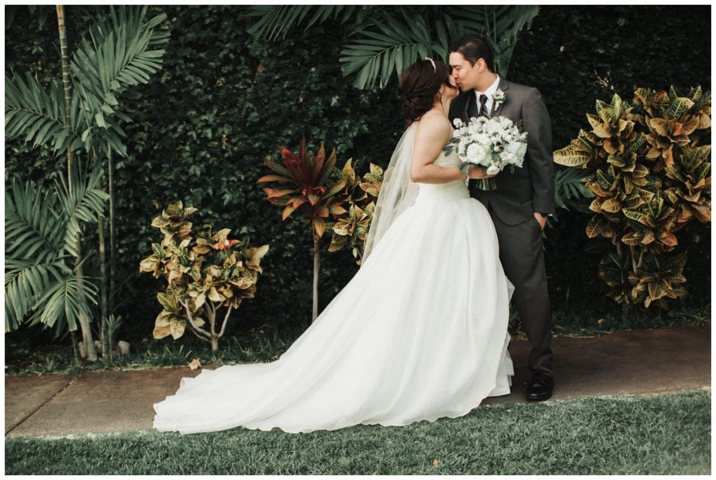 Hotel Wailea wedding first look bride and groom