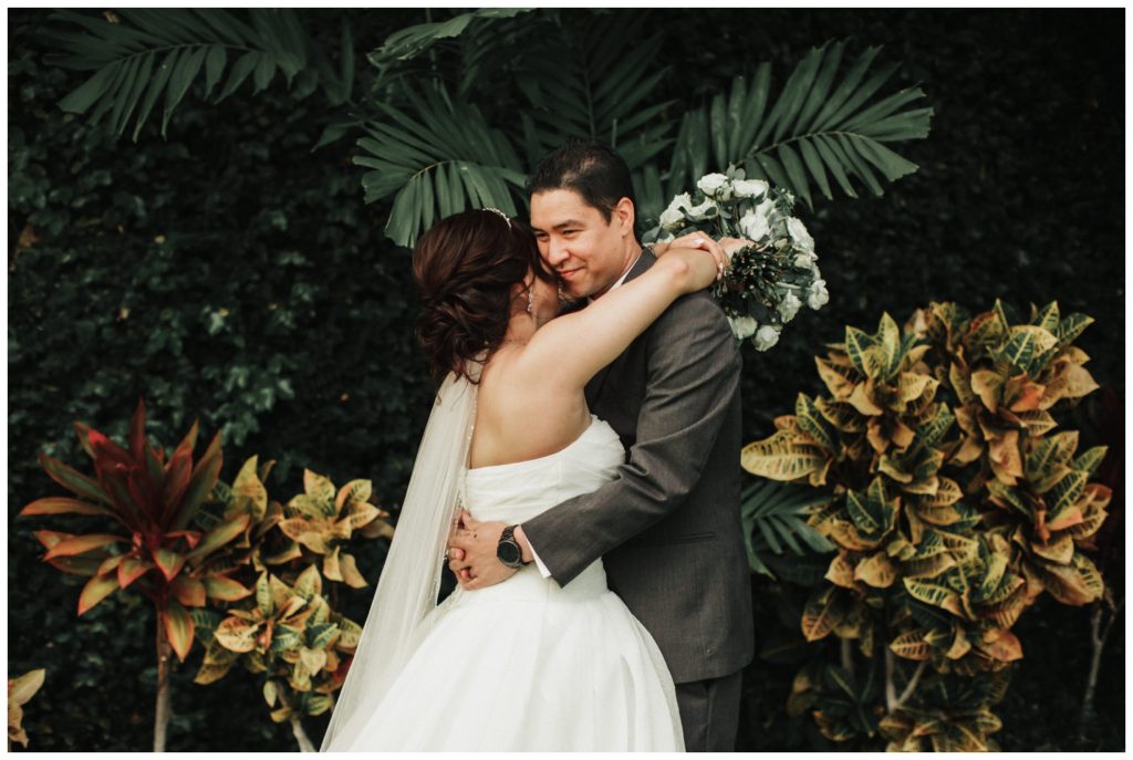 Hotel Wailea wedding first look bride and groom
