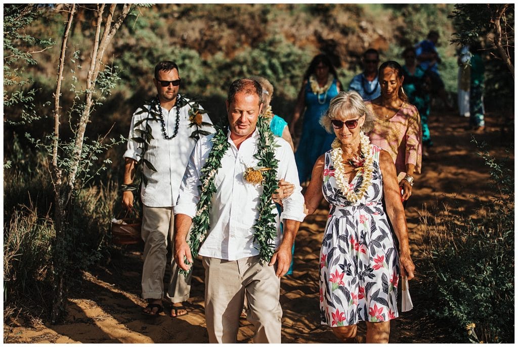 Molokai Wedding Photographer Amy Jayne Photos on the beach