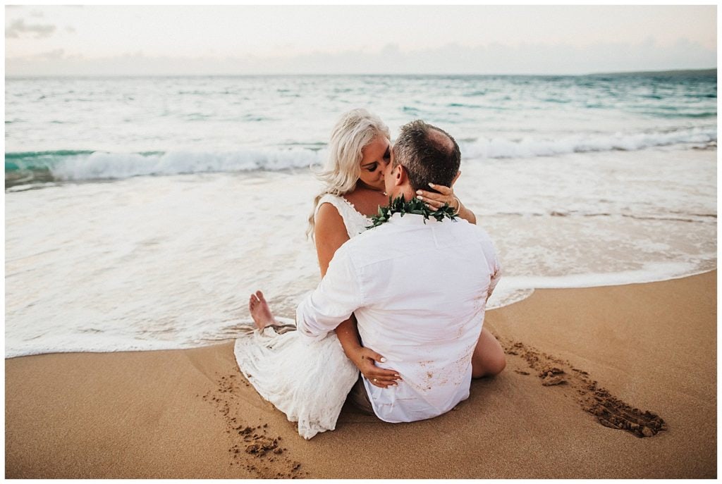 Molokai Wedding Photographer Amy Jayne Photos on the beach