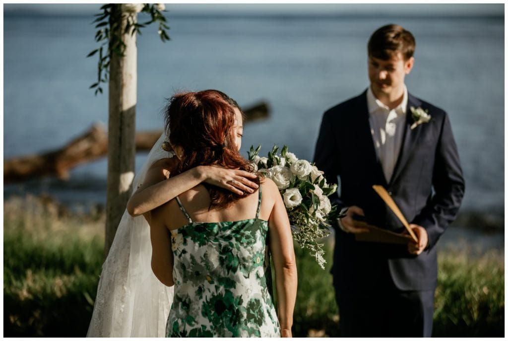 Maui Wedding in Olowalu bride and groom getting married