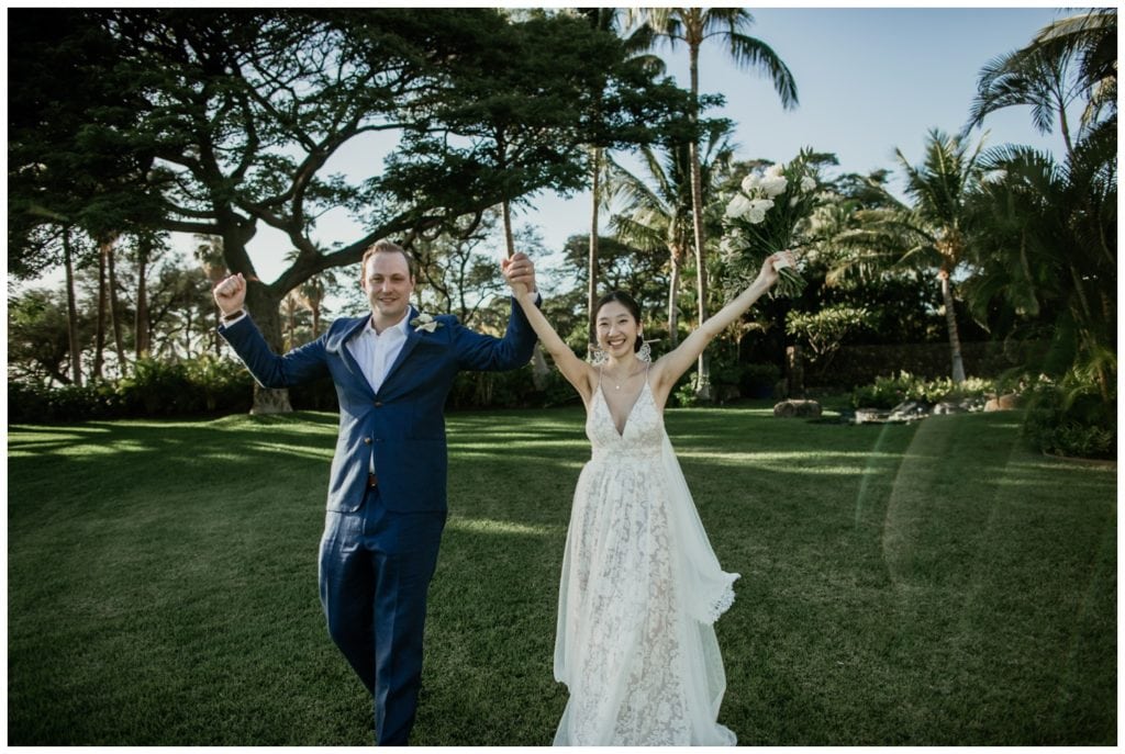 Olowalu Wedding Elopement Photographer picture of bride and groom