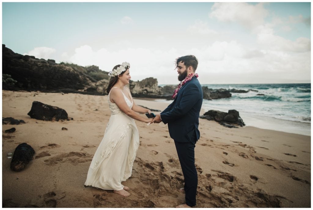Hawaii Elopement on the beach Photographer Amy Jayne captured couple getting married on the beach