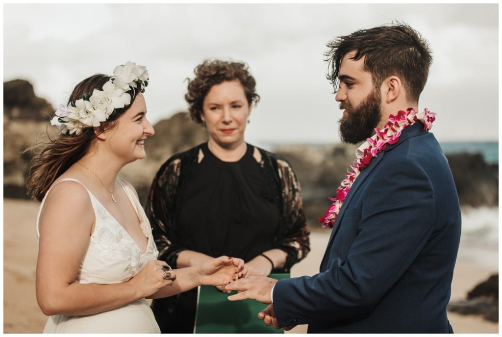 Hawaii Elopement on the beach Photographer Amy Jayne captured couple getting married on the beach