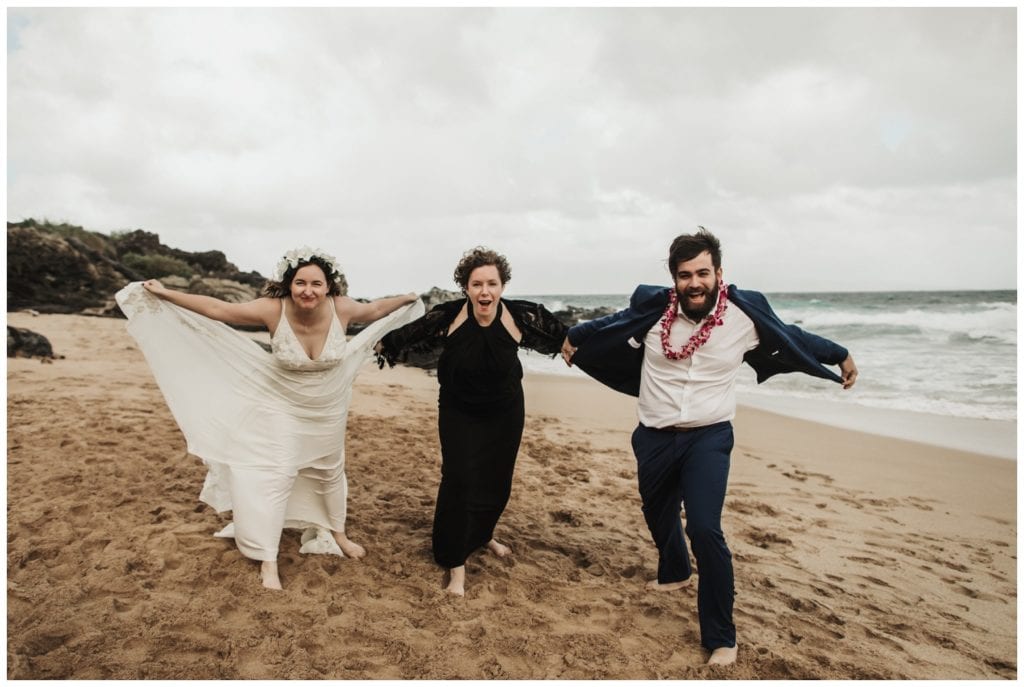 Hawaii Elopement on the beach Photographer Amy Jayne captured couple getting married on the beach
