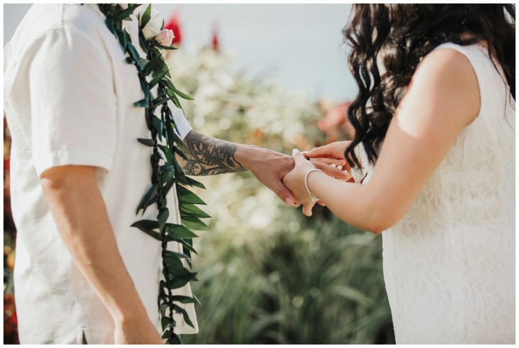 Royal Lahaina Resort Wedding Carlos and Kenya, Amy Jayne photography. Maui photographer Weddings.