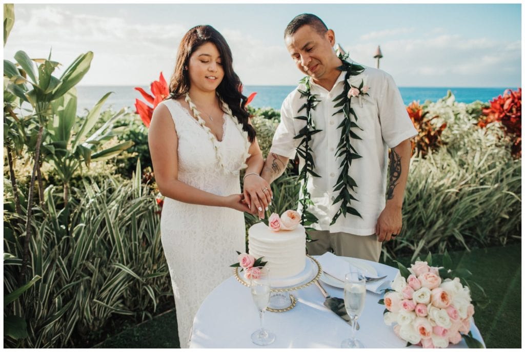 Royal Lahaina Resort Wedding Carlos and Kenya, Amy Jayne photography. Maui photographer Weddings.