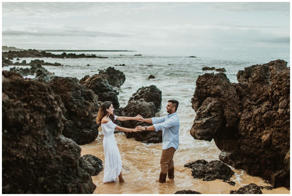 Engagement photos maui wailea makena cove on the beach