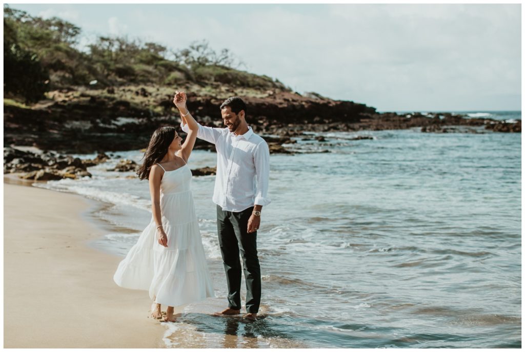 Romantic Honeymoon photography photographer in Lanai at the Four Seasons Hotel